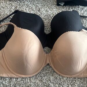 Victoria’s Secret - Women's Black and Tan Underwire Bras-38DD